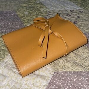 Tech Organizer Roll Glass Ladder & Co. Brand New